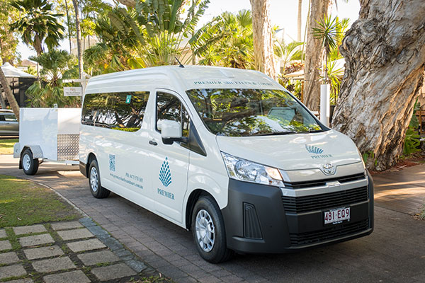 transport from cairns airport to port douglas